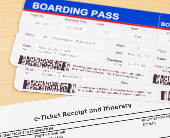 e-ticket-and-boarding-pass-e-ticket-and-boarding-pass-are-mock-up-shutterstock_291724580-2-1-585x475