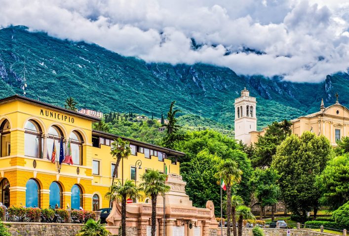 municipio-istock_000070348391_large-2