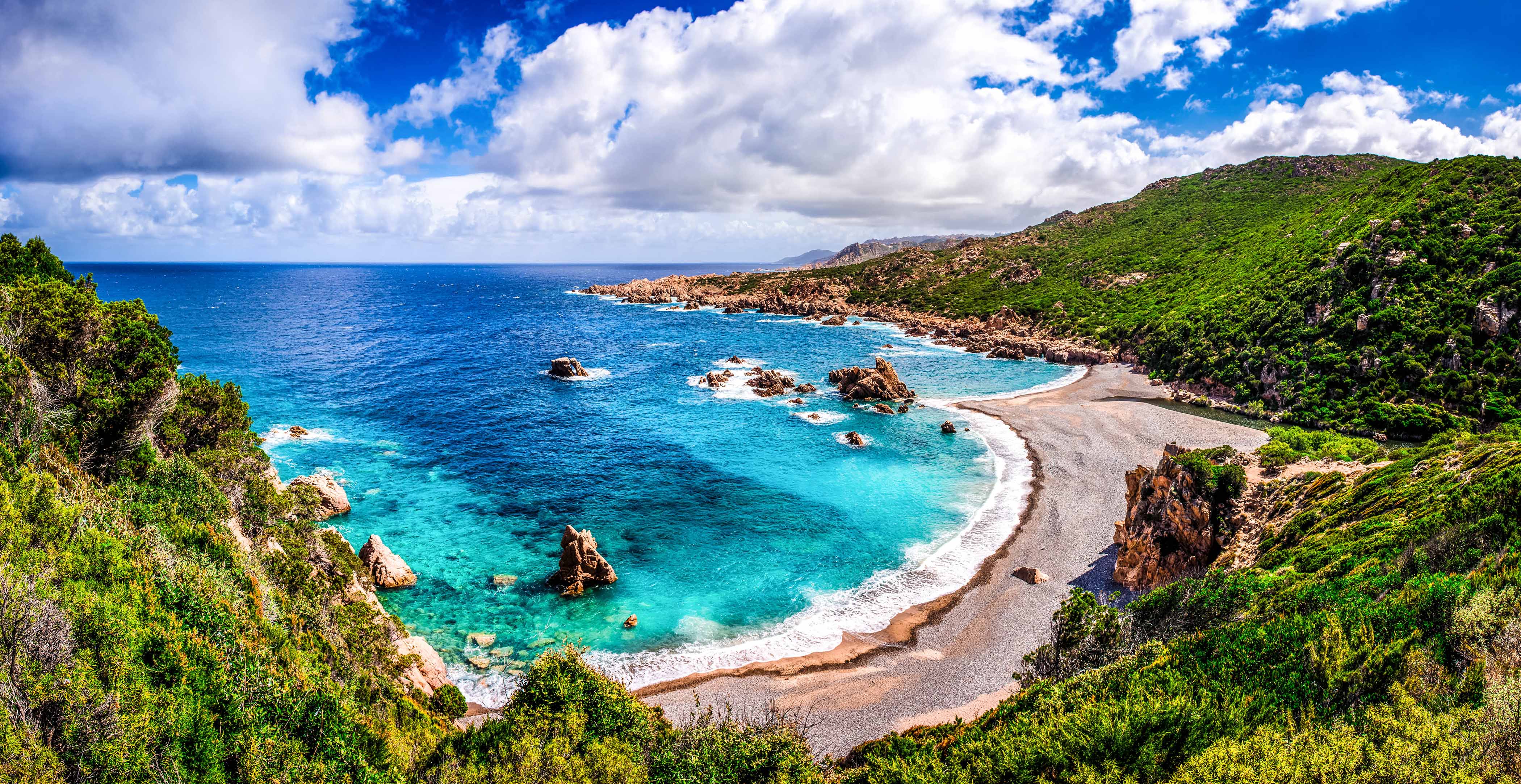 Costa Smeralda ☀ Die schönste Küste Sardiniens? | Urlaubsguru