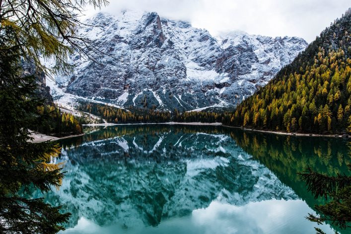 Herbst / Winter am Pragser Wildsee.