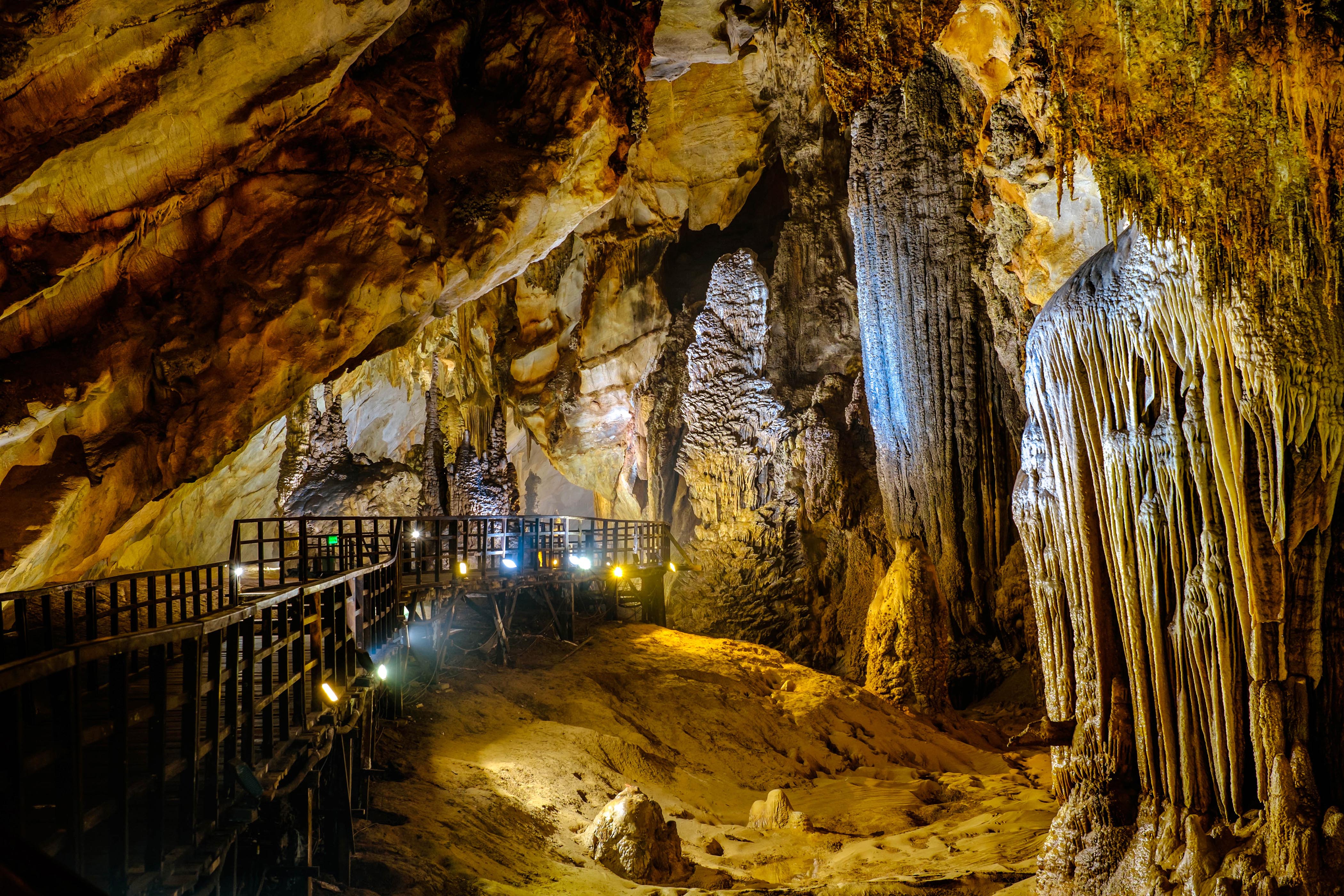 Höhle Vietnam 