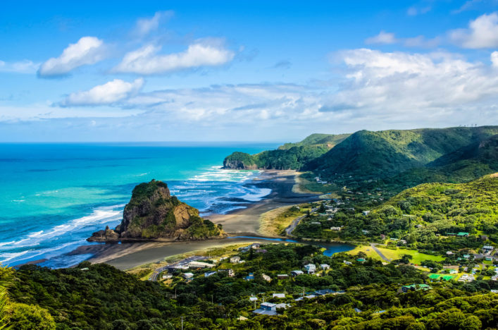 piha-beach-which-is-located-at-the-west-coast-in-aucklandnew-zealand-shutterstock_360145958-2
