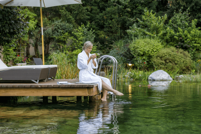 UG-salzburgerhof_naturbadeteich-1