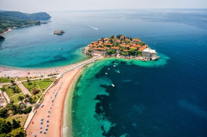 sveti-stefan-montenegro-istock_24640888_900x600