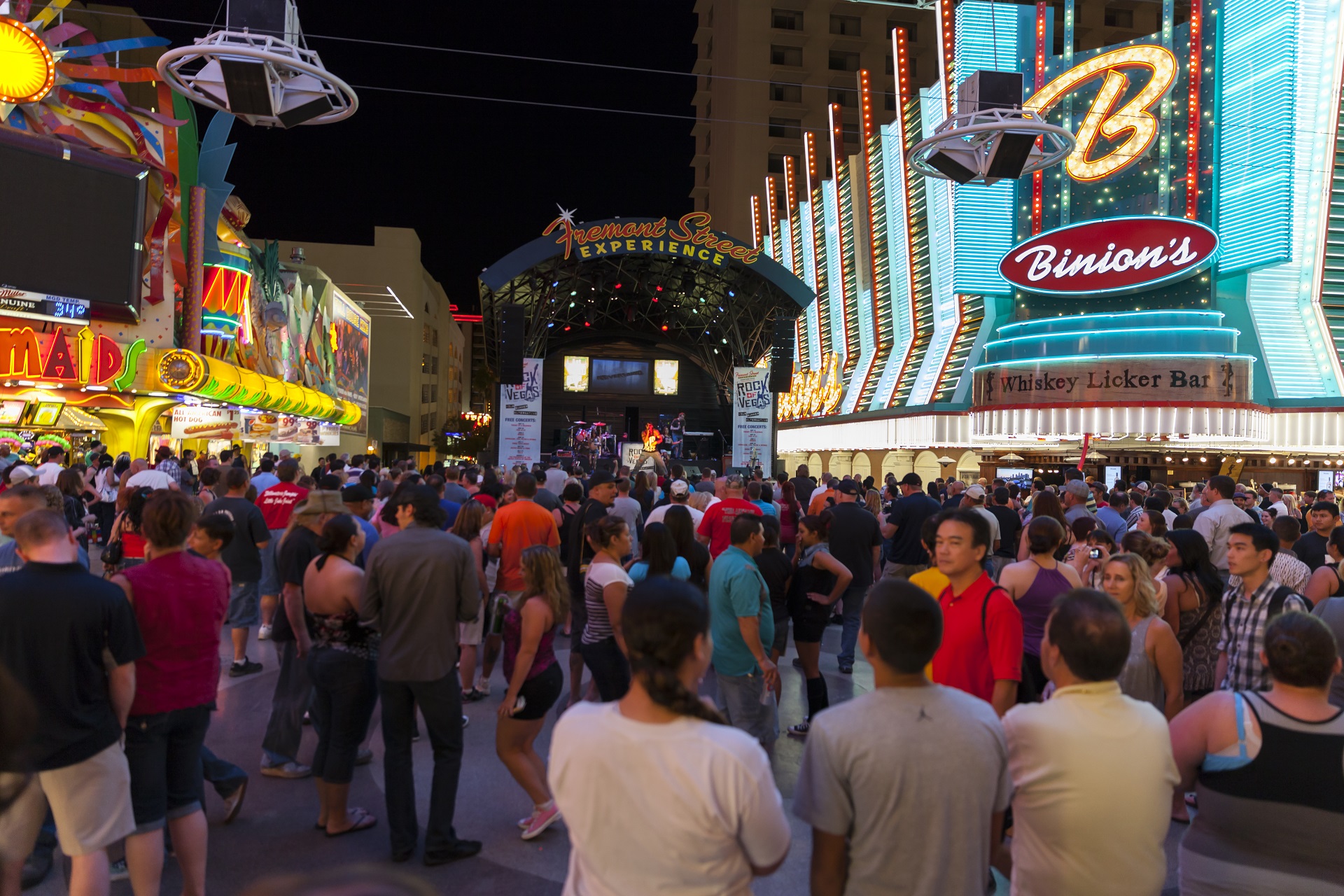 Fremont Street Experience in Las Vegas, Interview Nick, Dos and Don'ts in Las Vegas