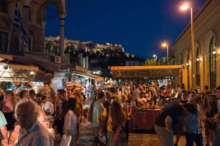 Nightlife-in-Plaka-_shutterstock_154815608_EDITORIAL-ONLY_lornet