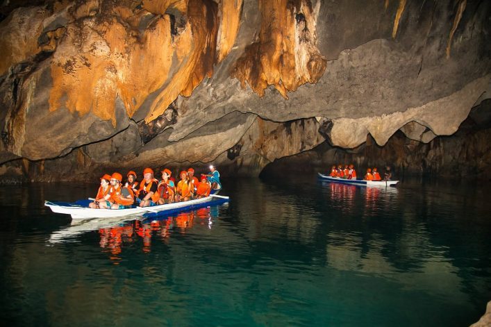 Palawan-Philippinen-EDITORIAL-ONLY-Aleksandar-Todorovic-shutterstock_759635512