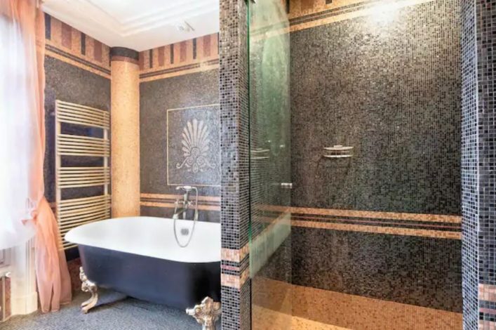 UG-Airbnb_Anwesen-Paris3