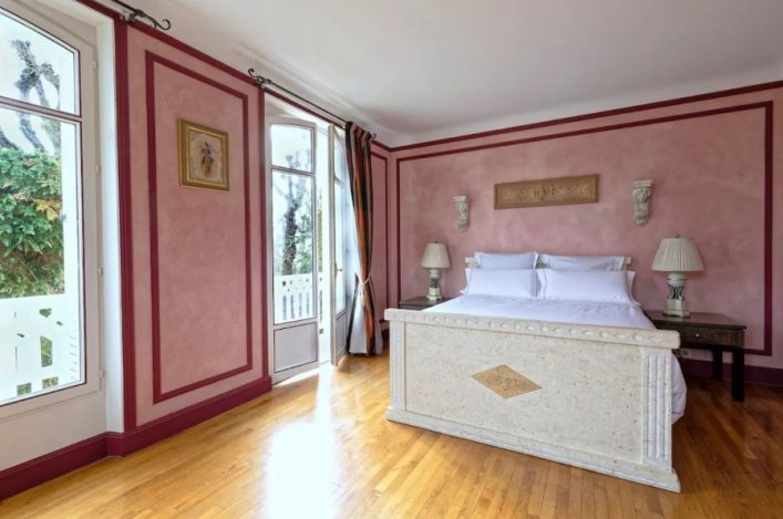 UG-Airbnb_Anwesen-Paris4