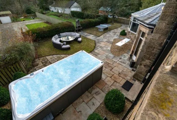 UG-Airbnb_Luxusvilla-England6