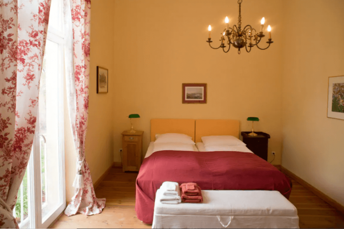 UG-Airbnb_gutshaus2-1