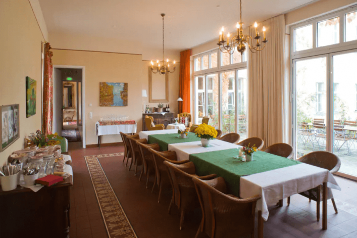 UG-Airbnb_gutshaus4-1