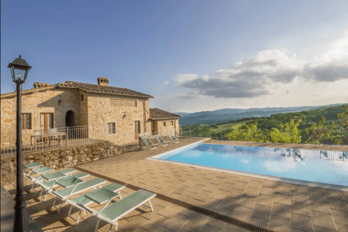 UG-Airbnb_villarustikal1-1