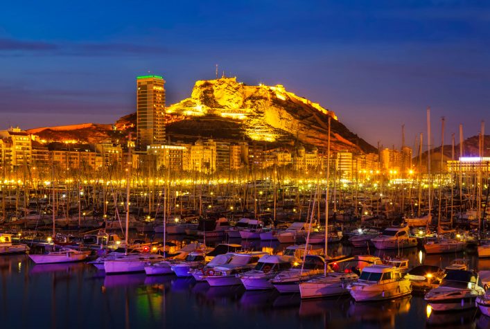 Der Hafen von Alicante