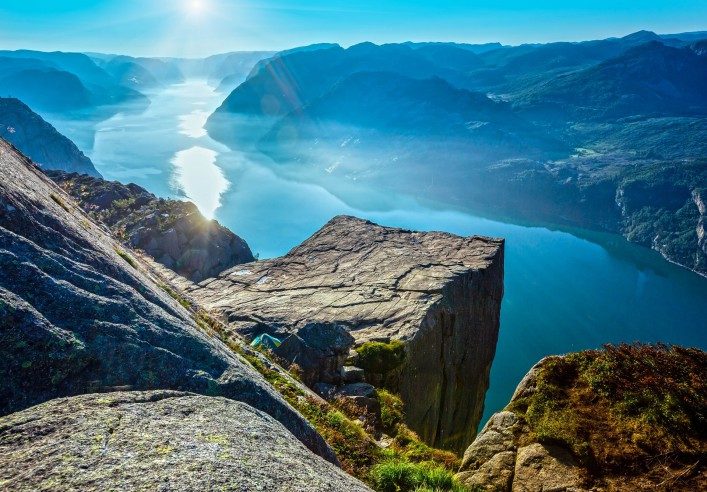 Preikestolen massive cliff top (Norway)