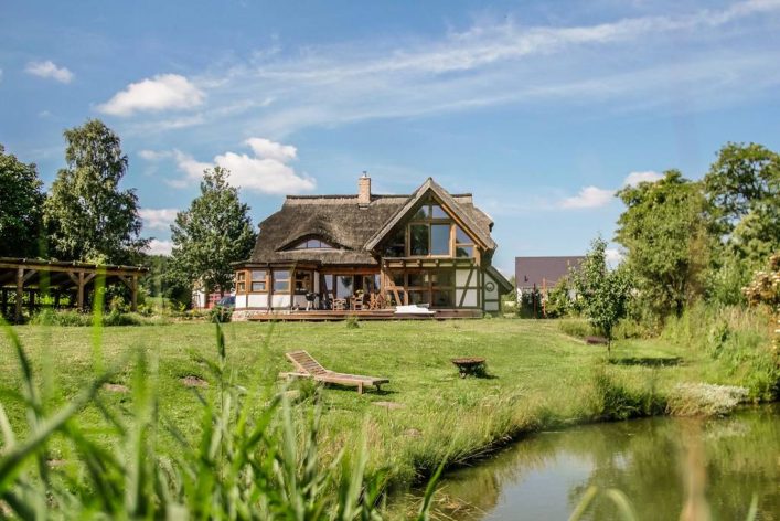 654f8851-ba32-4fee-a3f5-23234603c2c7