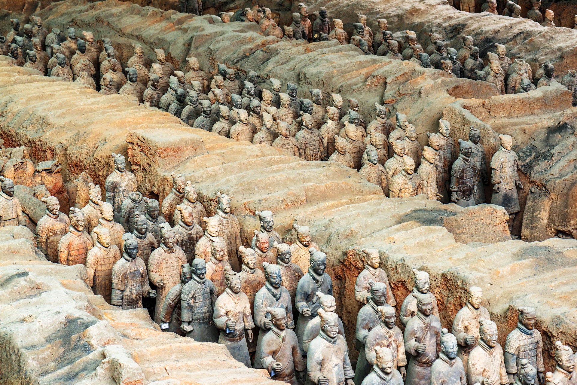 Die Hauptstadt der Provinz Shaanxi ist vor allem durch die Ausgrabung der Terrakotta-Armee bekannt.