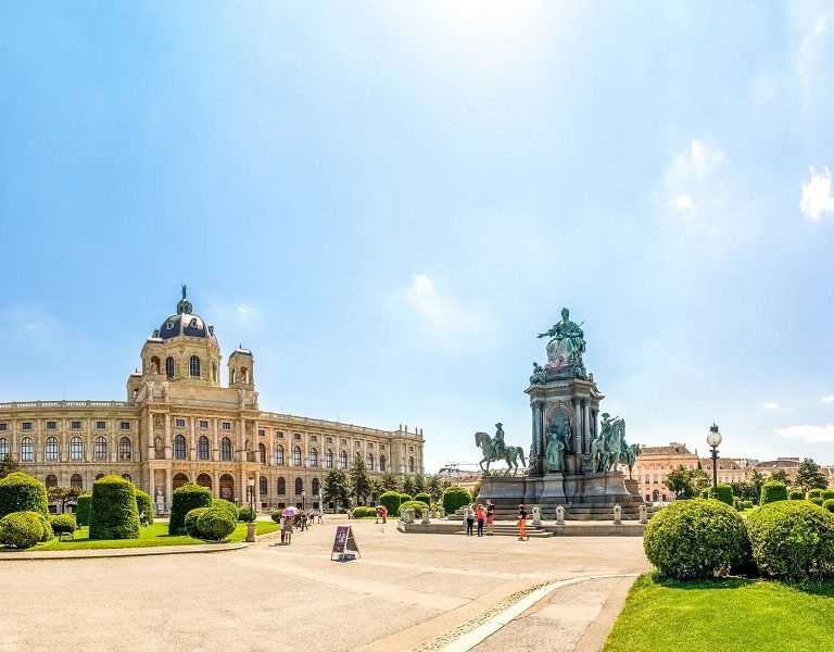 Maria-Theresia-Place-Wien-Vienna-Austria_shutterstock_390405718