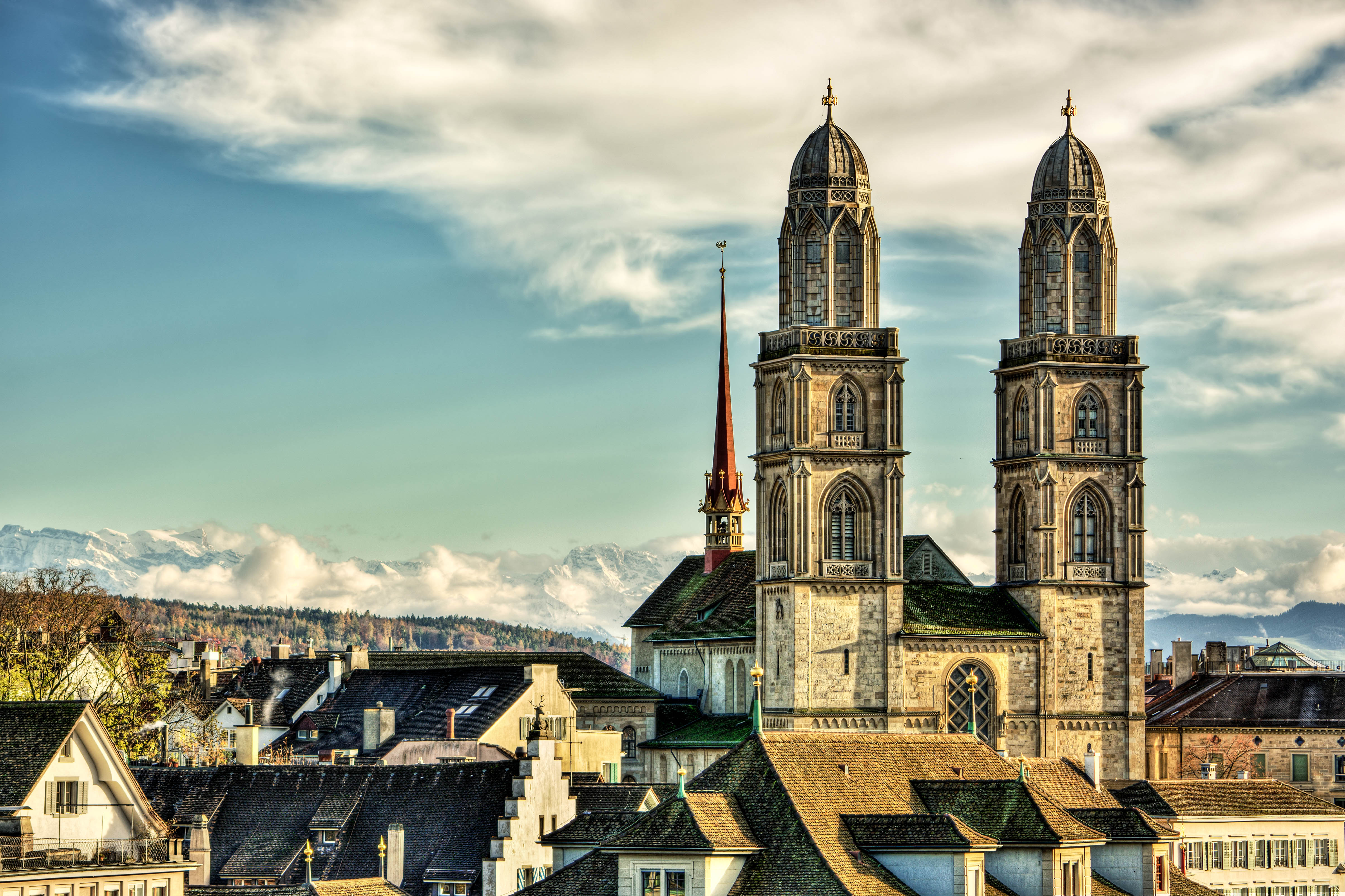 Die Kirche Großmünster in Zürichs Altstadt