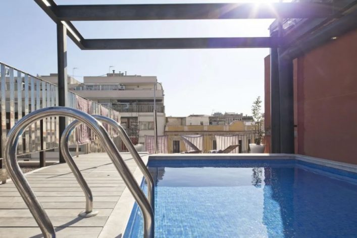 UG-Airbnb_Luxus-Apartment-Barcelona