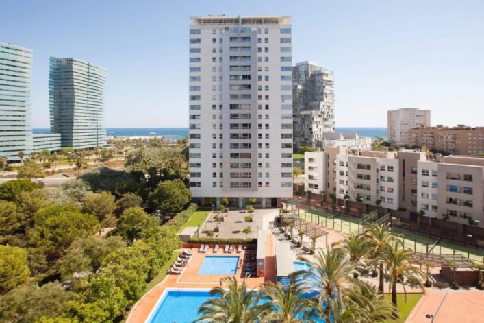 UG-Airbnb_Penthouse-Meerblick-Barcelona4