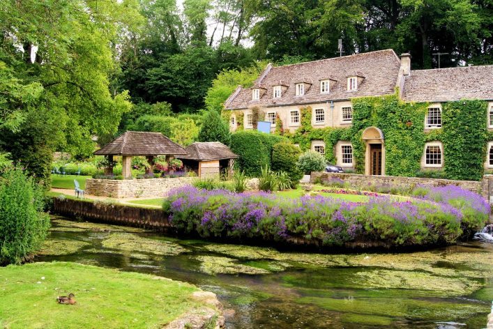 Bibury-in-England-iStock-149709772