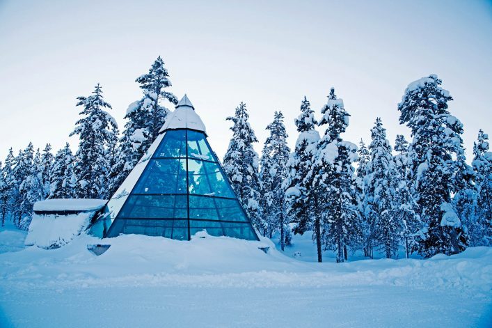 Kakslauttanen-glass-teepee