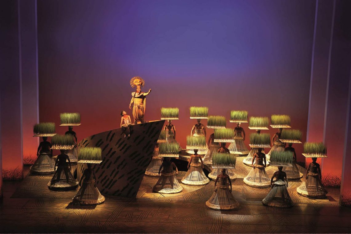 Szene aus dem Musical Disneys König der Löwen