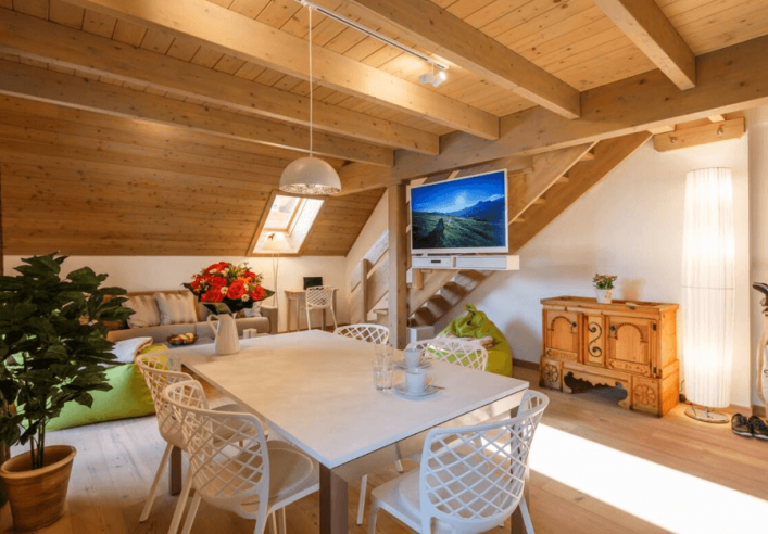 UG-Airbnb_kaernten-huette2-1