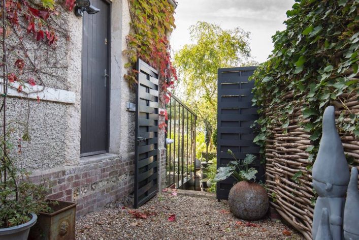 140a1ef0-8bd8-4eb3-bdc8-89d60c497c15