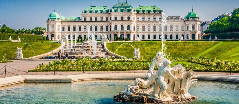 Wien-Castle-shutterstock_249139849-2-1