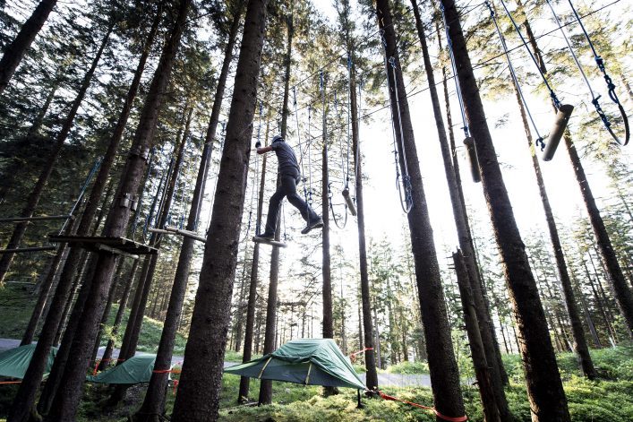 SCHWEIZ PILATUS ZELTEN TREE TENT KLETTERPARK