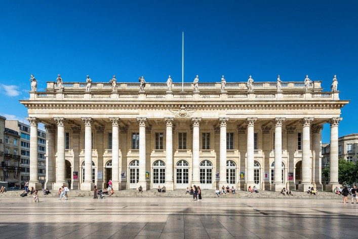 exterior-view-of-grand-theatre-de-bordeax-shutterstock_201925579-editorial-only-saaton-2