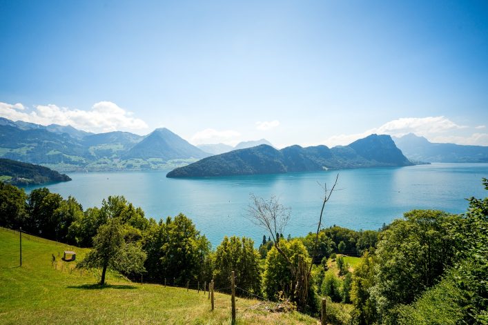 Sicht auf den Vierwaldstättersee mit Bürgenstock auf der Wande