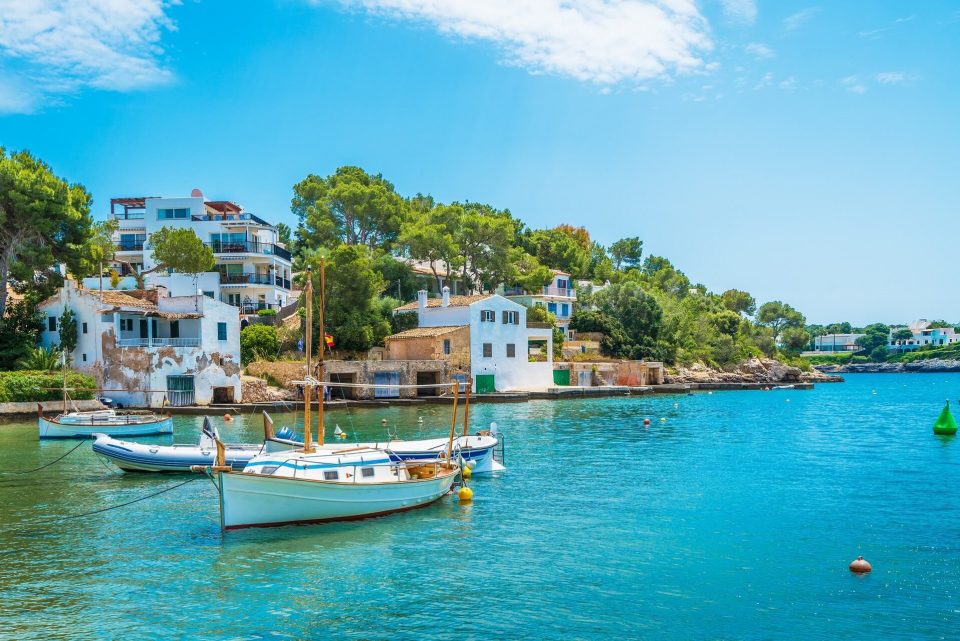 Cala d'Or Idyllisches Urlaubsparadies auf Mallorca Urlaubsguru