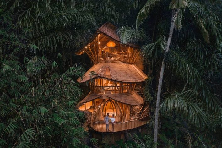 Airbnb_Green-Village-Bali-34113796-Aura-House