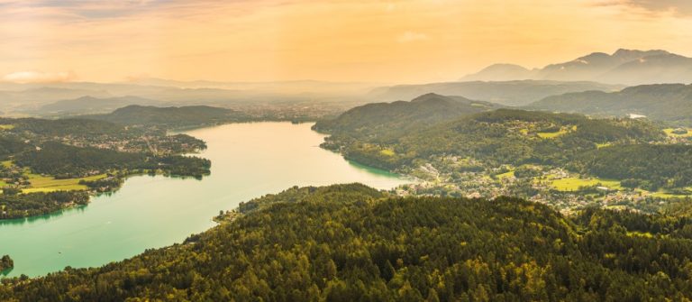 pyramidenkogel-view-lake-worthersee-carinthia-austria_shutterstock_1810367080