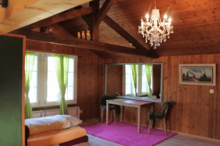 UG-Airbnb_Schweiz_Dachwohnung1