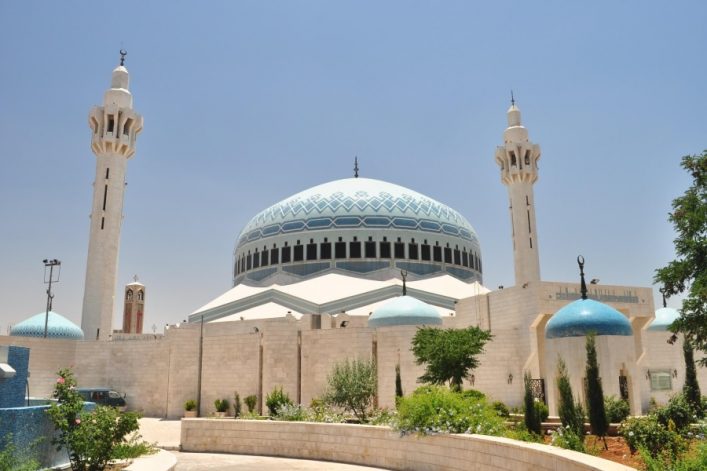 Moschee-in-Amman-Jordanien-iStock_178575274_900x600