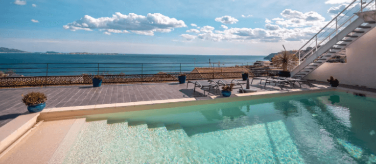 UG-Airbnb-Marseille-Meer-Pool-Whirlpool-2