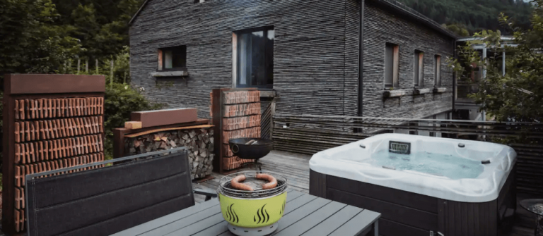 UG-Airbnb_Ramsau-Kalkberg-Whirlpool-1