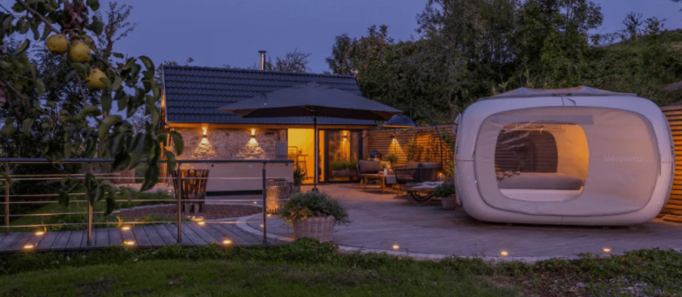 UG-Airbnb_Waasen-Chalet-Sternenhimmel-Whirlpool-1