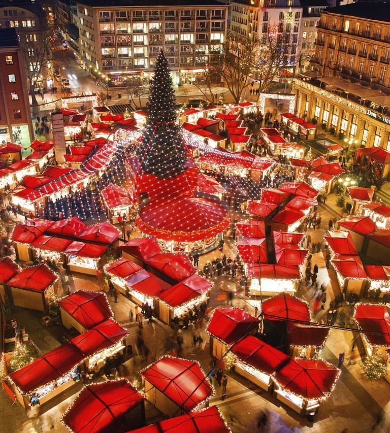 christmas-market_shutterstock_740112337-1-1
